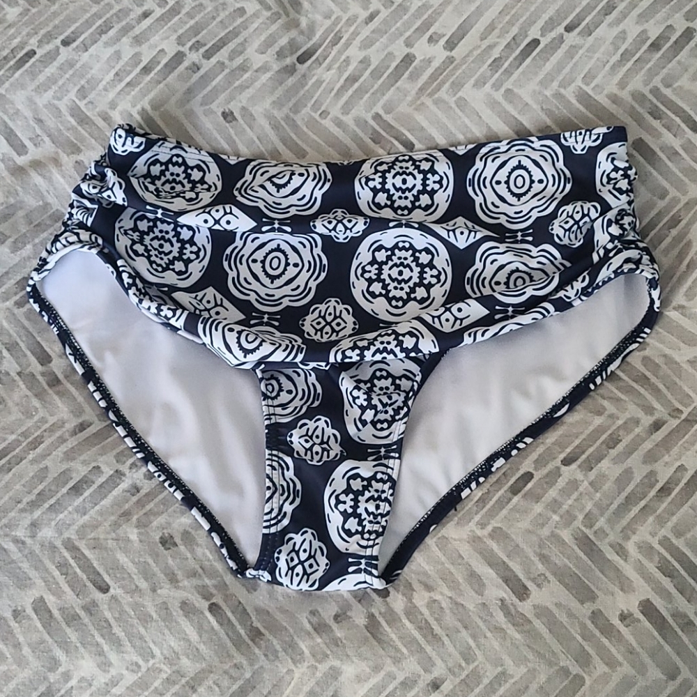 blue & white bikini bottom